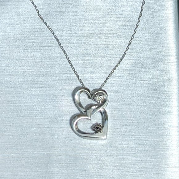 Zales Interlocking Black White Diamond Hearts - Picture 3 of 3